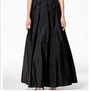 Alex Evenings Black Ballgown with Pockets